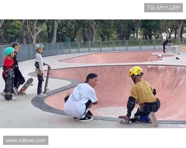 成都滑板队与深圳滑板队速度较量赛后分析与精彩回顾